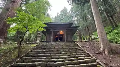 鳥越八幡神社(山形県)