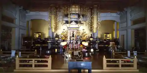 眞久寺の本殿・本堂