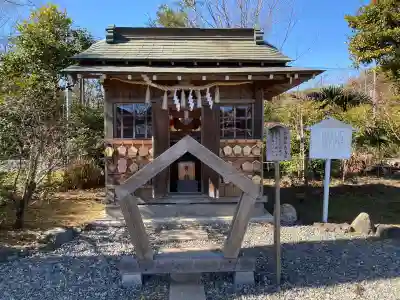 鶴峯八幡宮の{uncategorized: "未分類", other: "その他", undefined: "問題あり", building: "その他建物", grave: "お墓", sacred_gate: "鳥居", guardian: "狛犬", statue: "像", buddha: "仏像", history: "歴史", nature: "自然", garden: "庭園", animal: "動物", pagoda: "塔", temizu: "手水舎", mountain_gate: "山門・神門", sanctuary: "本殿・本堂", subordinate: "末社・摂社", art: "芸術", scenery: "景色", jizo: "地蔵", ema: "絵馬", goshuin: "御朱印", omikuji: "おみくじ", items: "授与品その他", amulet: "お守り", goshuincho: "御朱印帳", eats: "食事", festival: "お祭り", votive_dance: "神楽", shichigosan: "七五三参", wedding: "結婚式", experience: "体験その他", initially: "初詣", around: "周辺", anti_infection: "感染症対策"}