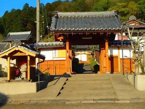 香積寺の山門