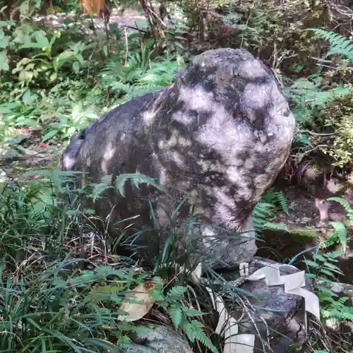 花園神社の狛犬