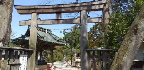 越ヶ谷久伊豆神社の鳥居