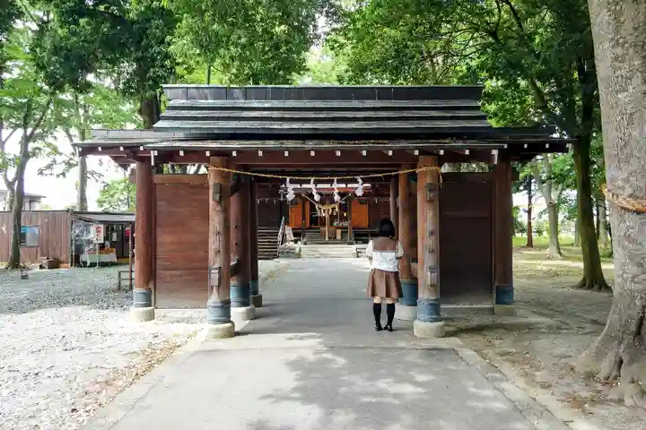 印鑰神明宮の山門・神門