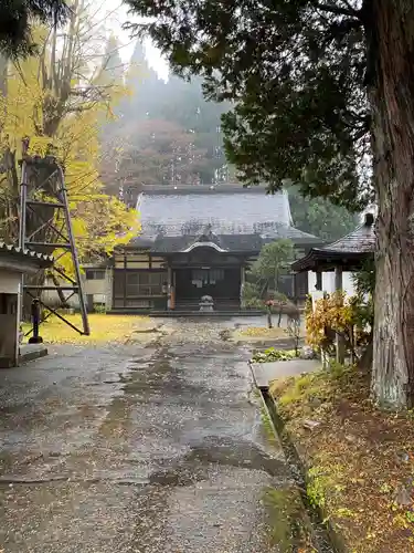 信正寺(秋田県)