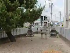 神明社の狛犬