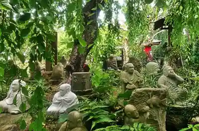 常泉寺の像