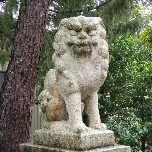 柳田神社の狛犬