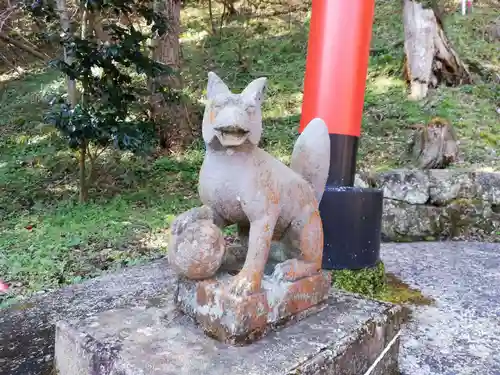 源泉神社の狛犬