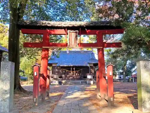 今城青坂稲実池上神社の鳥居