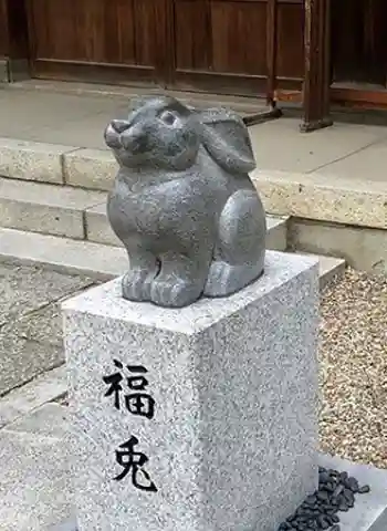 三輪神社の狛犬