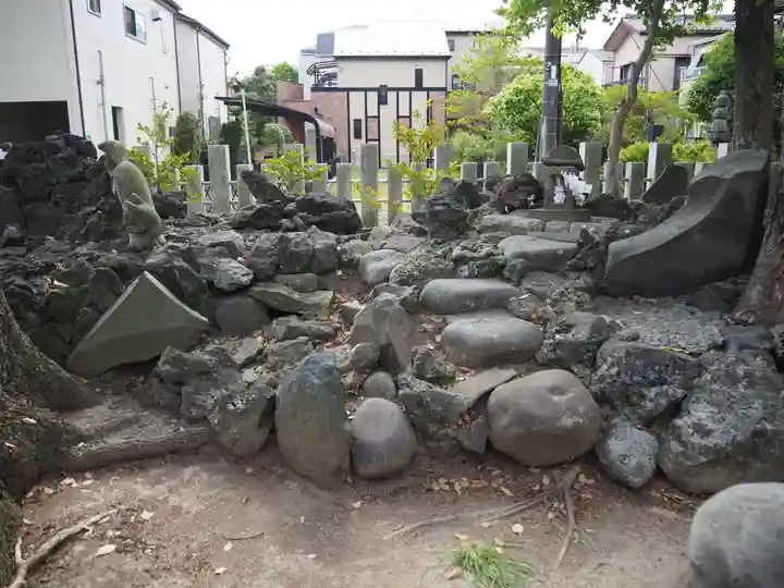 半田稲荷神社(東京都)