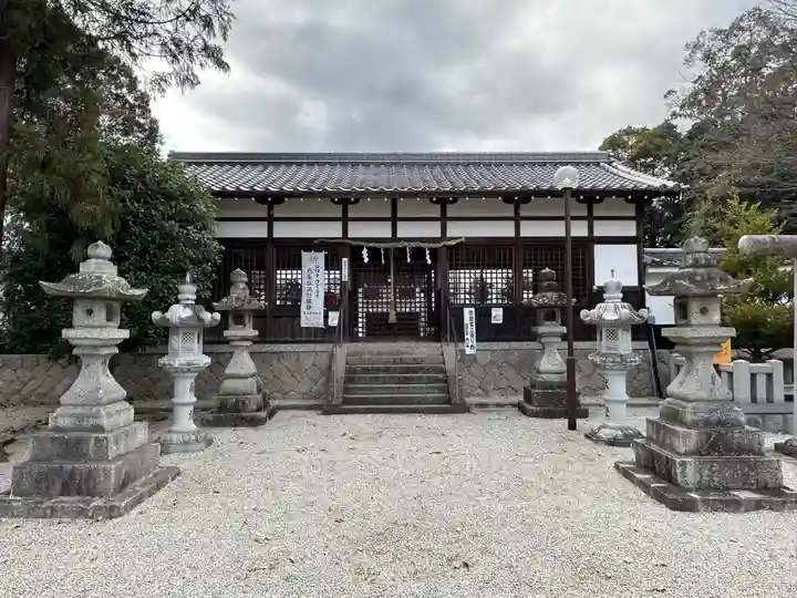 八幡神社の本殿・本堂