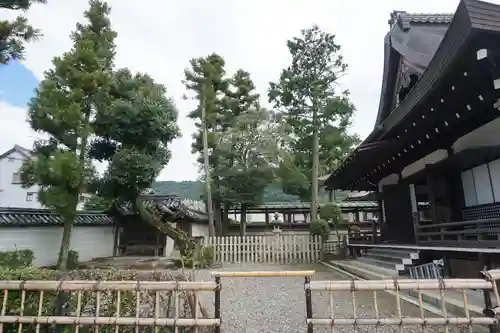 大谷本廟の本殿・本堂