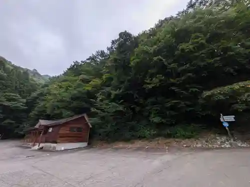 迦葉山龍華院弥勒護国禅寺（弥勒寺）奥の院の建物その他