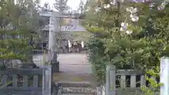 諏訪神社の鳥居