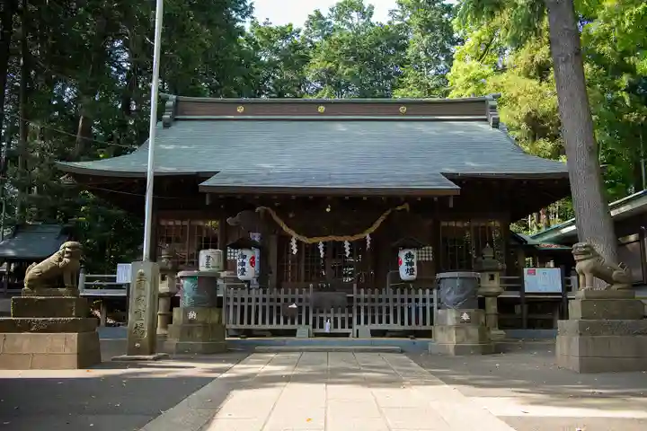 西堀氷川神社の本殿・本堂