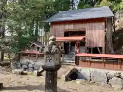 郷社八幡宮の本殿