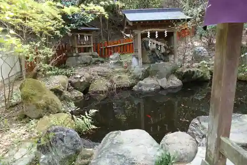 墨坂神社の末社