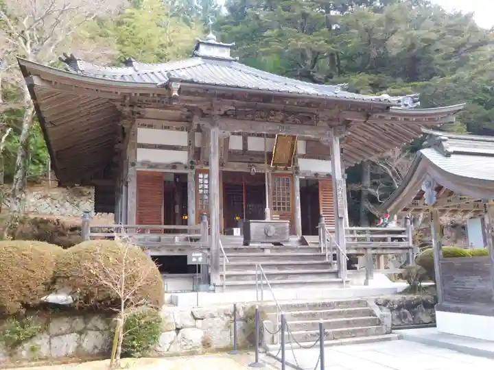 花山院菩提寺の本殿・本堂