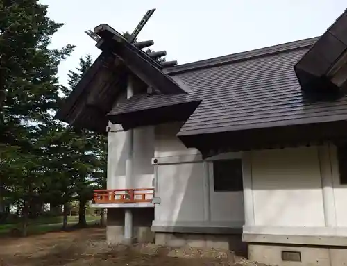 女満別神社の本殿