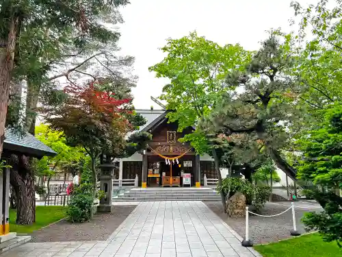 西野神社の本殿