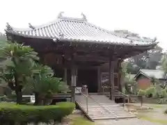 観音寺の本殿