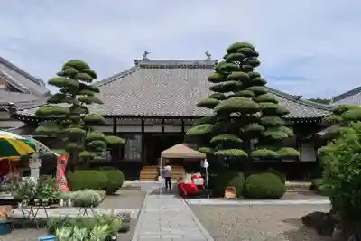 法住寺の本殿・本堂
