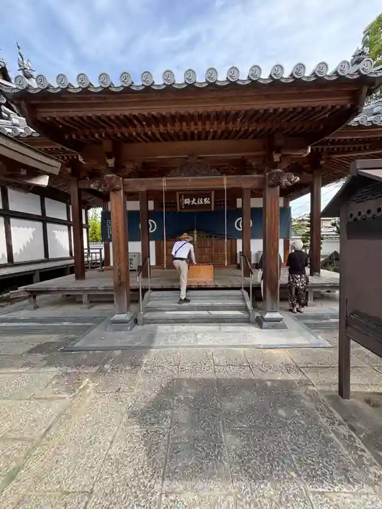 西林寺(愛媛県)