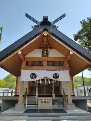 石山神社の本殿・本堂