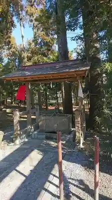 三軒地稲荷神社の手水舎