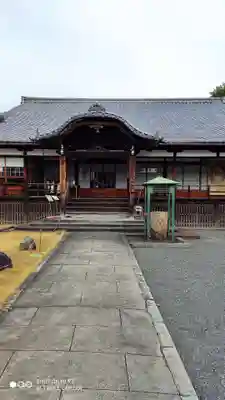 即成院の本殿・本堂