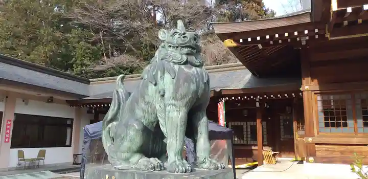 進雄神社の狛犬