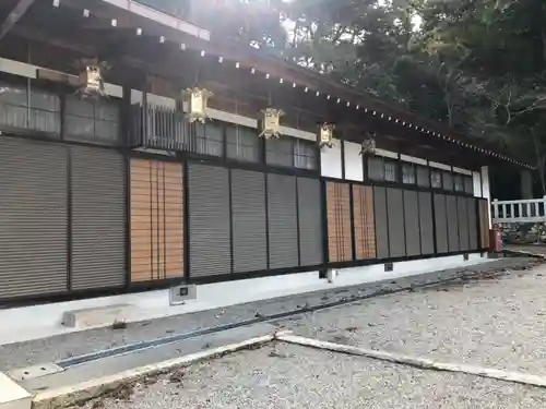 吉御子神社の建物その他