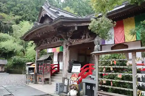 岩本寺の本殿・本堂