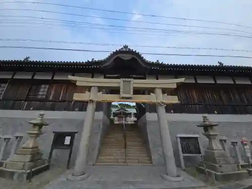 石屋神社(兵庫県)