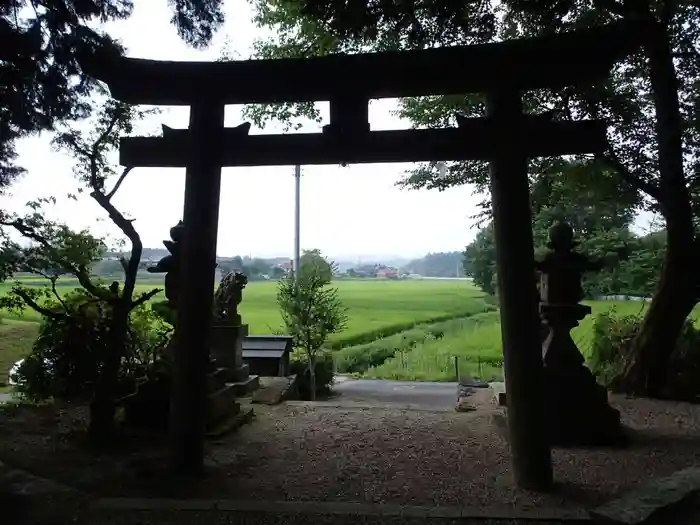 都祁山口神社の鳥居