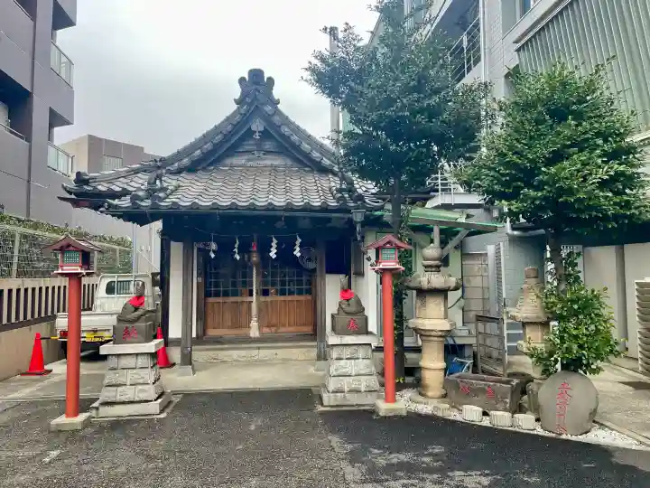 宝禄稲荷神社の{uncategorized: "未分類", other: "その他", undefined: "問題あり", building: "その他建物", grave: "お墓", sacred_gate: "鳥居", guardian: "狛犬", statue: "像", buddha: "仏像", history: "歴史", nature: "自然", garden: "庭園", animal: "動物", pagoda: "塔", temizu: "手水舎", mountain_gate: "山門・神門", sanctuary: "本殿・本堂", subordinate: "末社・摂社", art: "芸術", scenery: "景色", jizo: "地蔵", ema: "絵馬", goshuin: "御朱印", omikuji: "おみくじ", items: "授与品その他", amulet: "お守り", goshuincho: "御朱印帳", eats: "食事", festival: "お祭り", votive_dance: "神楽", shichigosan: "七五三参", wedding: "結婚式", experience: "体験その他", initially: "初詣", around: "周辺", anti_infection: "感染症対策"}