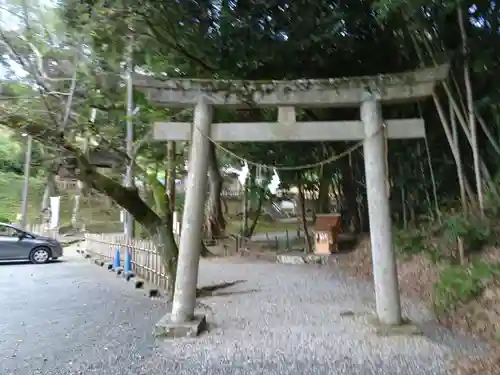 蜂前神社の鳥居