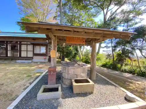 佐波波地祇神社の手水舎
