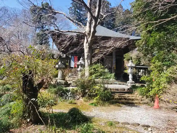 岩之上堂のその他建物