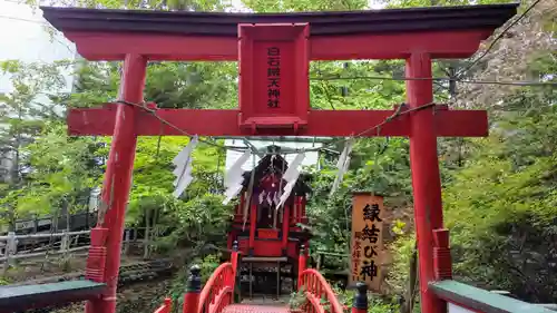 白石神社の鳥居