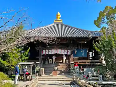 霊山寺の本殿・本堂