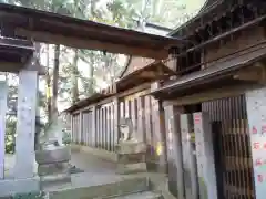 素鵞熊野神社の本殿