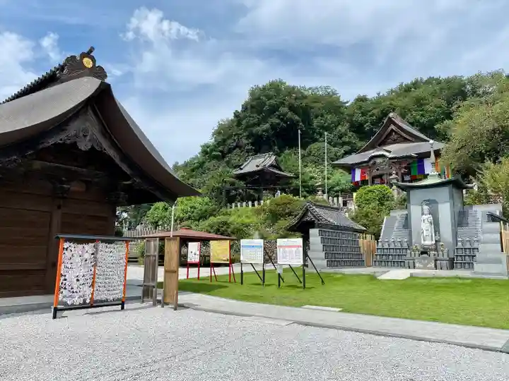 埼玉厄除け開運大師・龍泉寺(切り絵御朱印発祥の寺)のその他建物