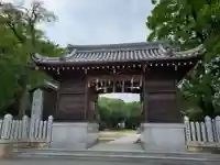 泊神社の山門・神門