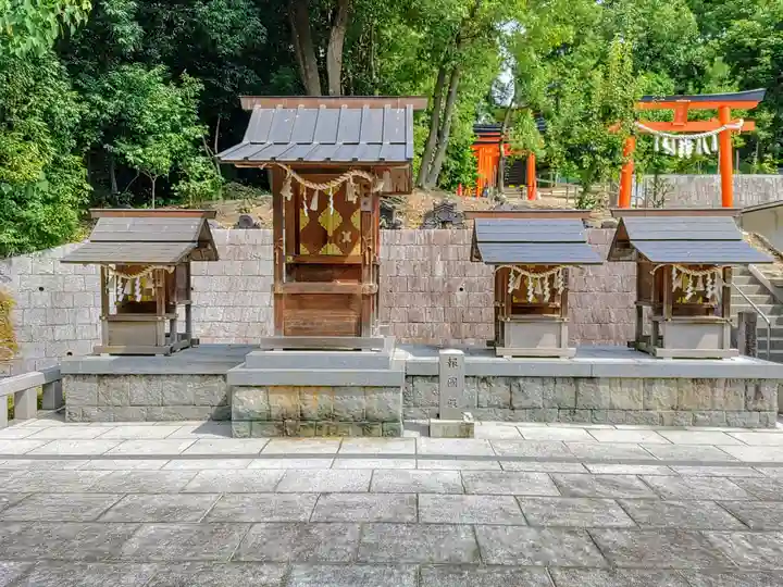 日吉神社(上社)の末社・摂社
