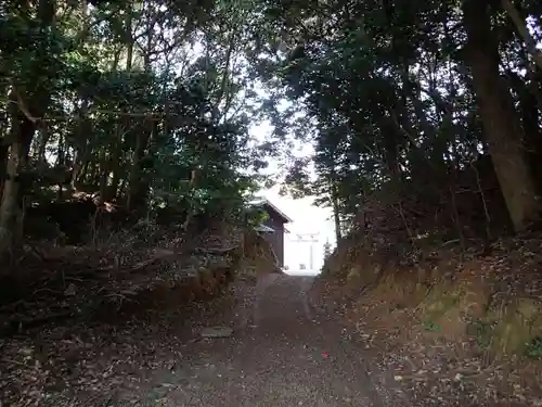 霹靂神社の建物その他