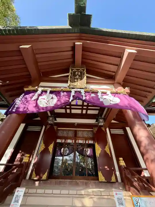 稲毛神社の{uncategorized: "未分類", other: "その他", undefined: "問題あり", building: "その他建物", grave: "お墓", sacred_gate: "鳥居", guardian: "狛犬", statue: "像", buddha: "仏像", history: "歴史", nature: "自然", garden: "庭園", animal: "動物", pagoda: "塔", temizu: "手水舎", mountain_gate: "山門・神門", sanctuary: "本殿・本堂", subordinate: "末社・摂社", art: "芸術", scenery: "景色", jizo: "地蔵", ema: "絵馬", goshuin: "御朱印", omikuji: "おみくじ", items: "授与品その他", amulet: "お守り", goshuincho: "御朱印帳", eats: "食事", festival: "お祭り", votive_dance: "神楽", shichigosan: "七五三参", wedding: "結婚式", experience: "体験その他", initially: "初詣", around: "周辺", anti_infection: "感染症対策"}