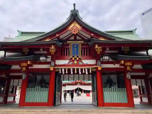 日枝神社の山門