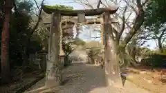 妻山神社の鳥居